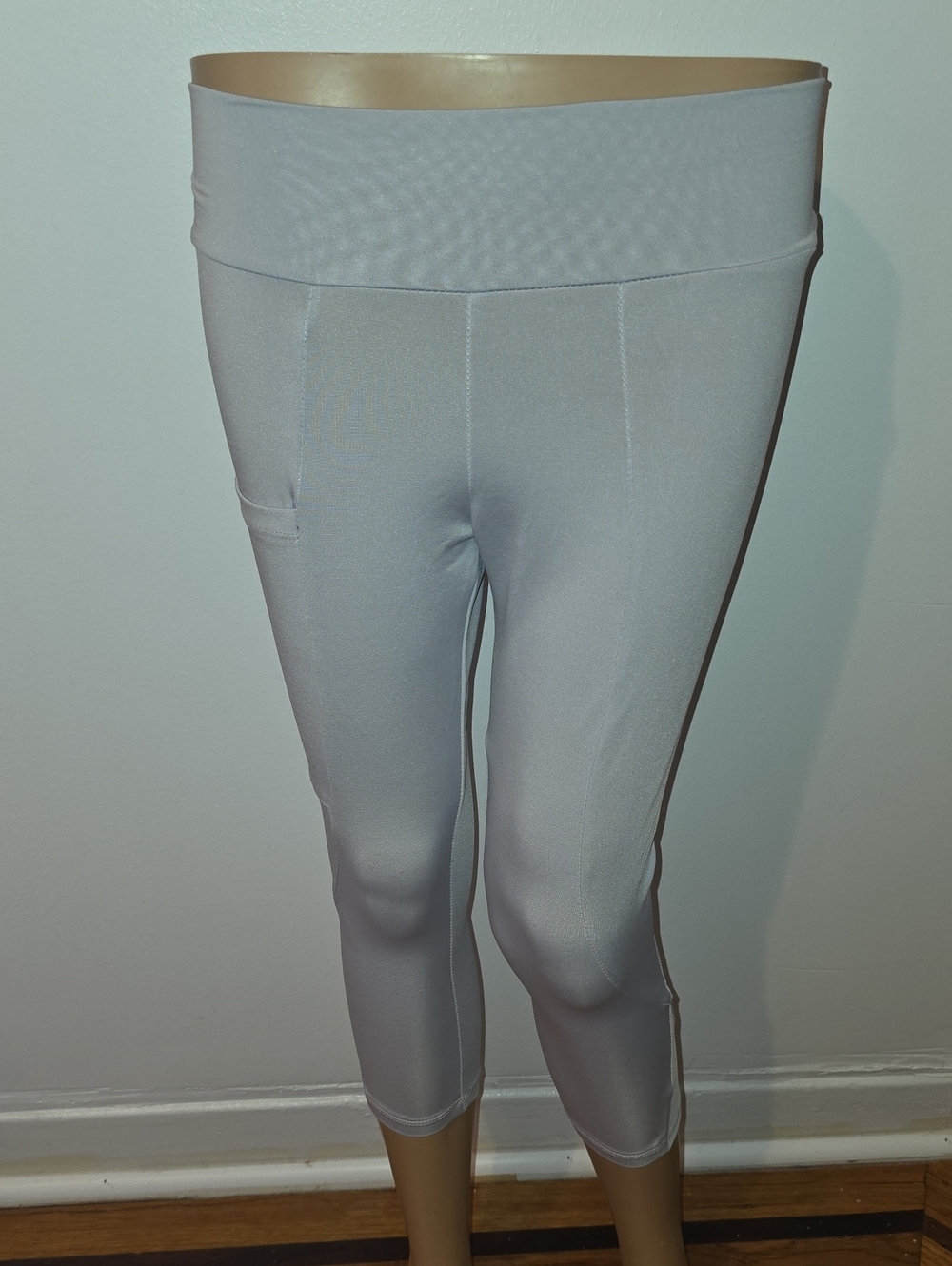 2 Pairs Of Leggings High-Waist Light Gray Capri Leggings